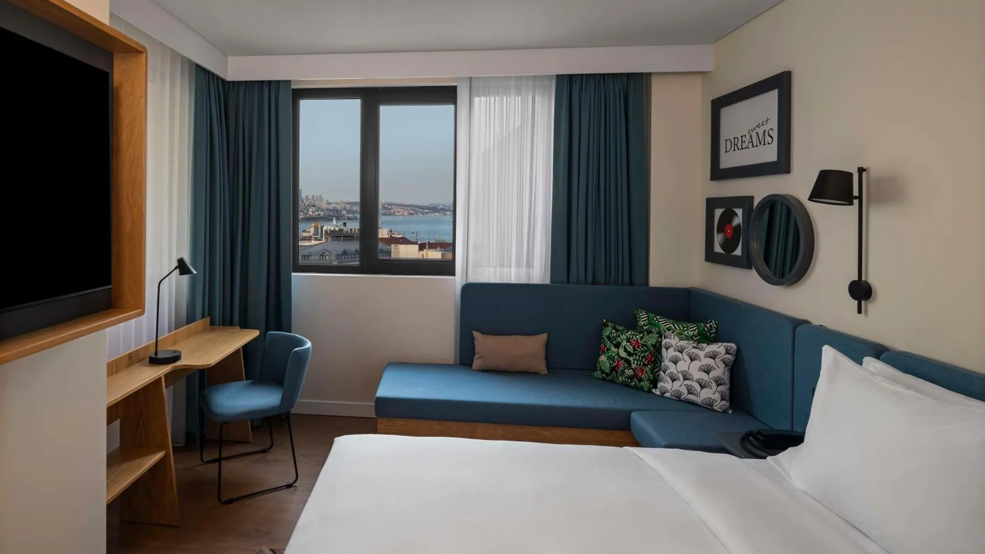Hotel Hampton By Hilton Istanbul Sirkeci